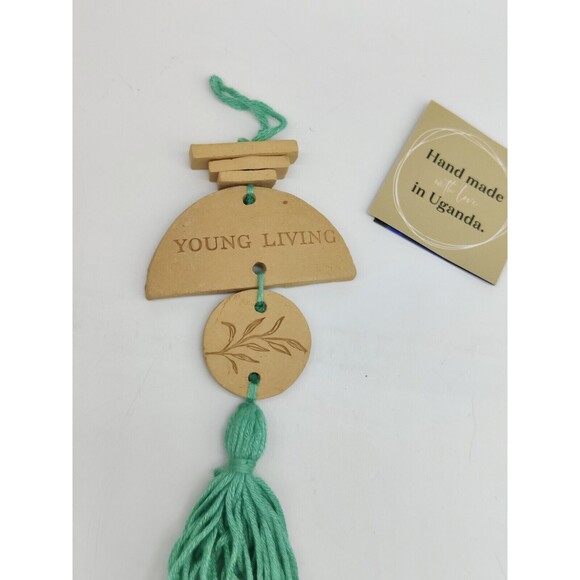 Young Living Essential Oils 2020 Foundation Clay Diffuser Ornament Tassel NIB - Picture 2 of 10